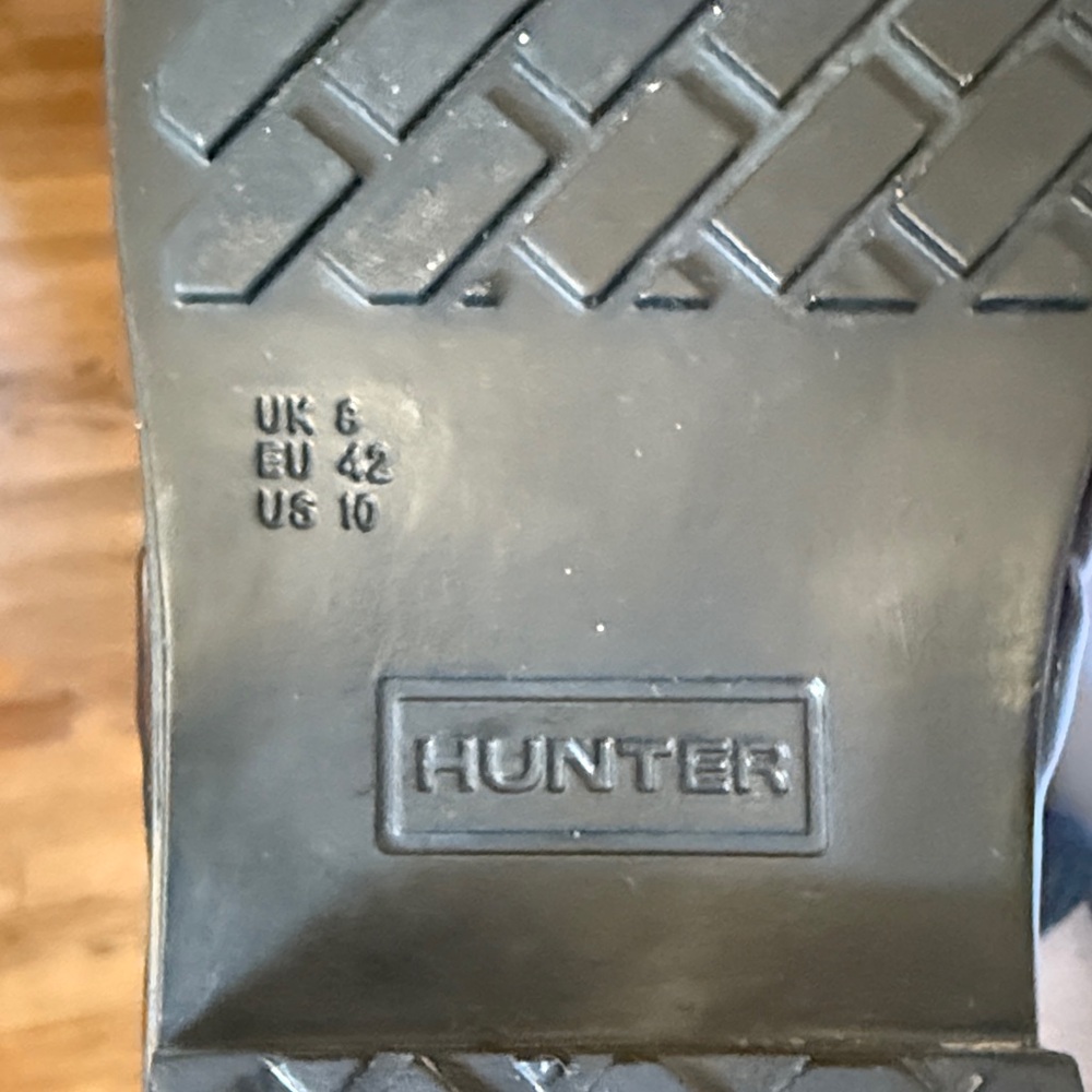 Hunter Quilted Black Women's Rain Boots - Picture 5 of 5